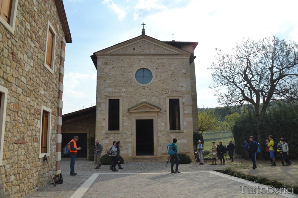 Sarego, Chiesa di S.Eusebio, Museo della Civiltà Contadina, Agriturismo-Fattoria Didattica 'Il Rifugio dei Colori'