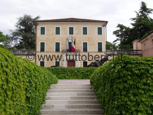 Villa_Guiccioli01