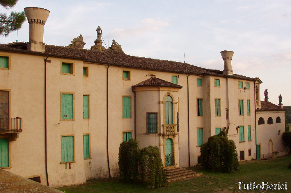 Villa-Montruglio04